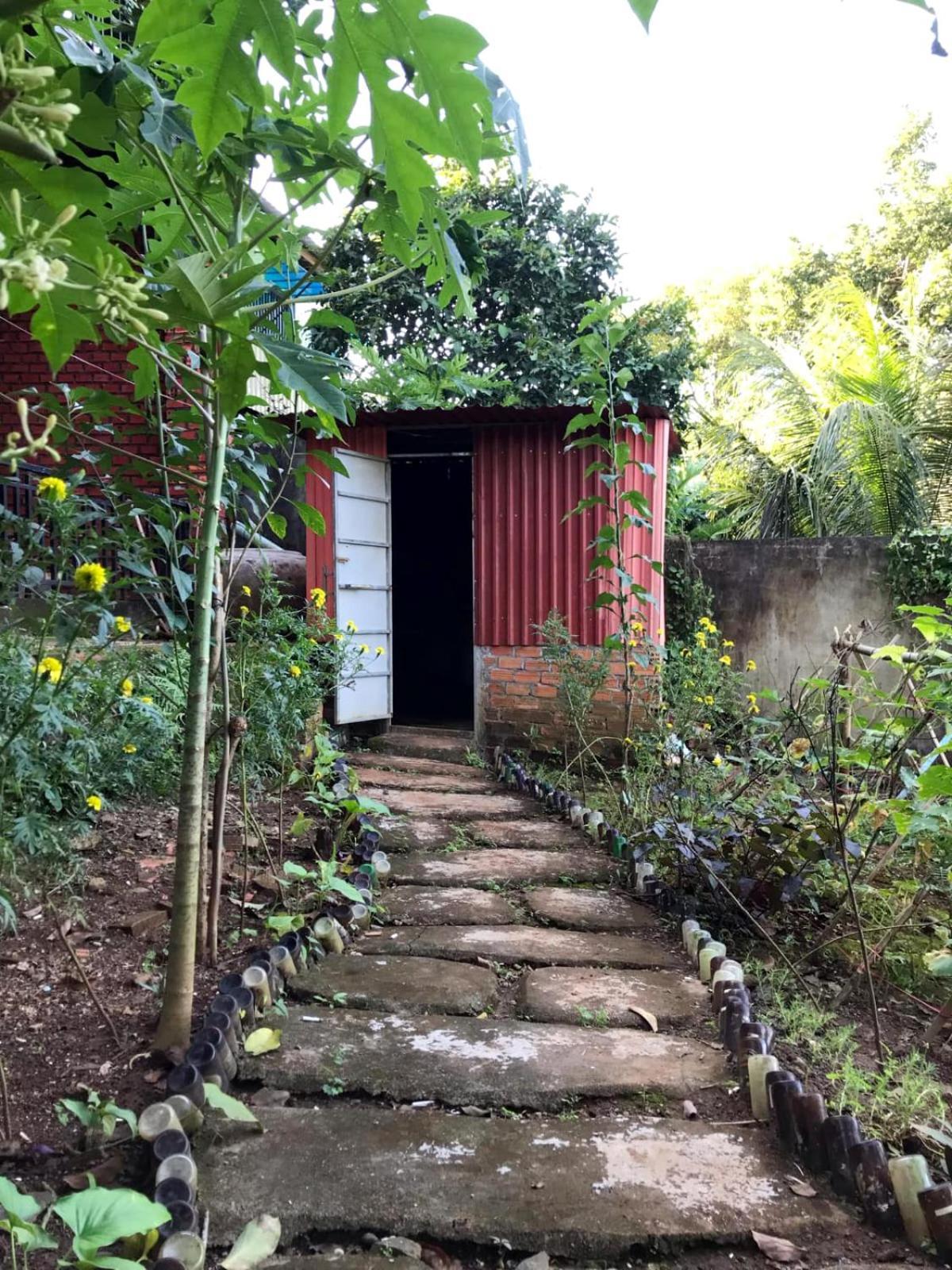Backpacker Hostel And Jungle Trekking Banlung Exterior photo